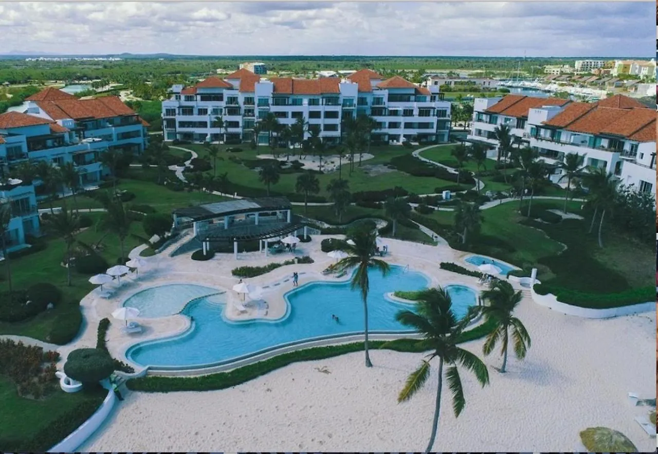 Beachfront Lux Condo With Private Terrace Punta Cana Appartamento