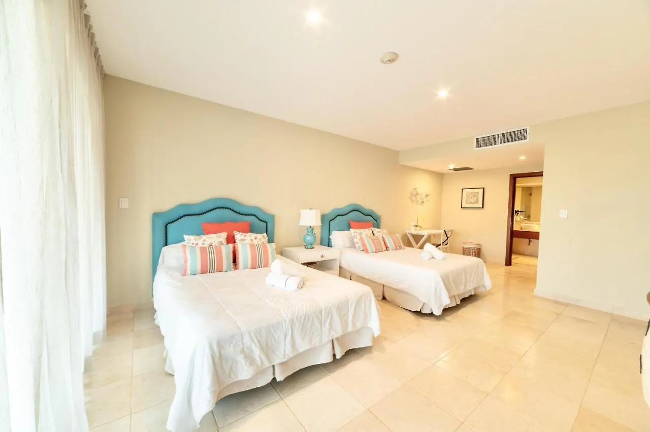 Beachfront Lux Condo With Private Terrace Punta Cana